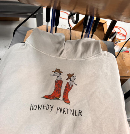 HOWLDY PARTNER HOODIE